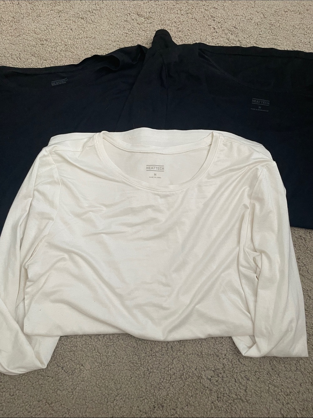 Uniqlo heattech bundle with heattech legging - Picture 4 of 7